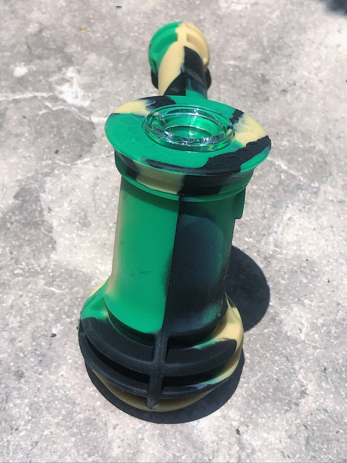 7" Silicone Hammer Hand Pipe w/Dab Tool & Container - Camo