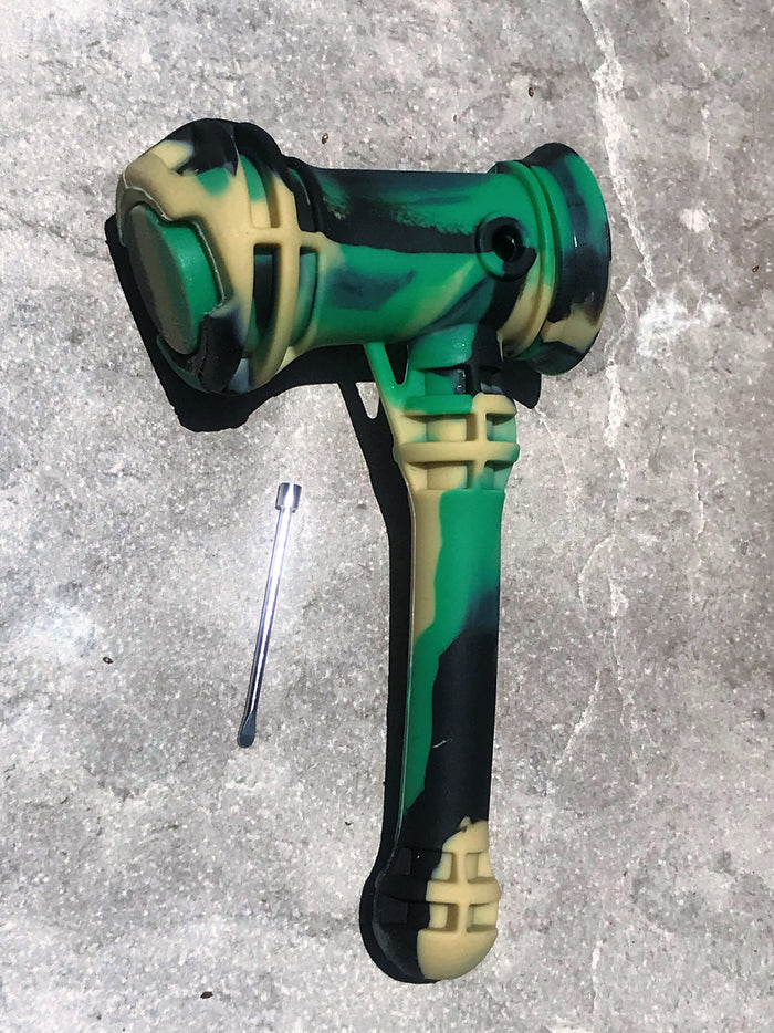 7" Silicone Hammer Hand Pipe w/Dab Tool & Container - Camo