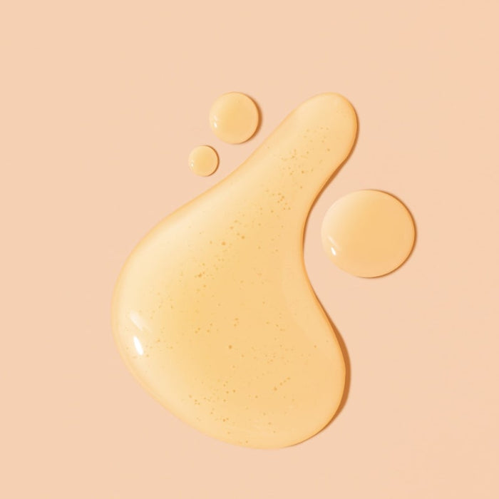 Flora & Curl Citrus Bloom Superfruit Hair Oil, part of a curl care routine from Curly Life