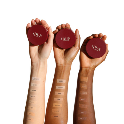 Idun - Mineral Powder Foundation - Gylla - 035 - Cool Light - 7 g.