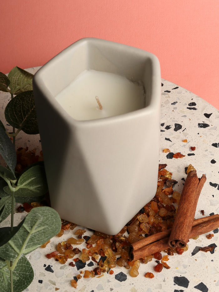 Monochrome Candle Coconut & Amber 56 OZ | One Colour-Image 2