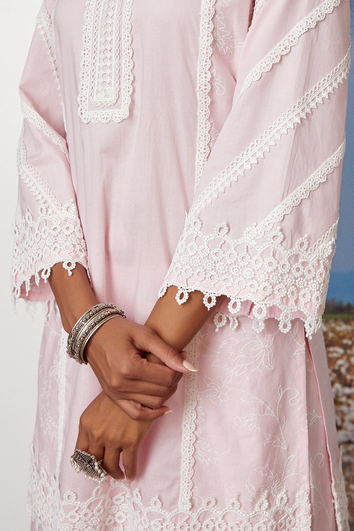 REVERIE KURTA