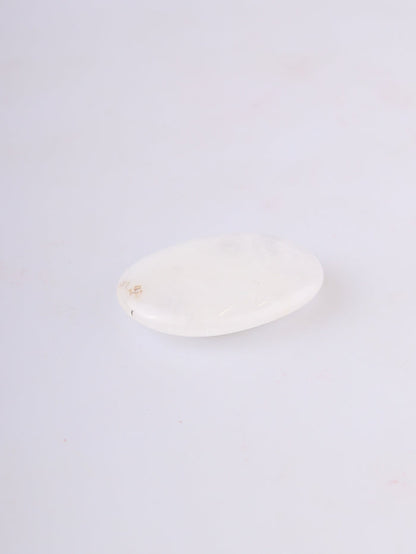 Worry Stone | Clear Quartz-Image 2
