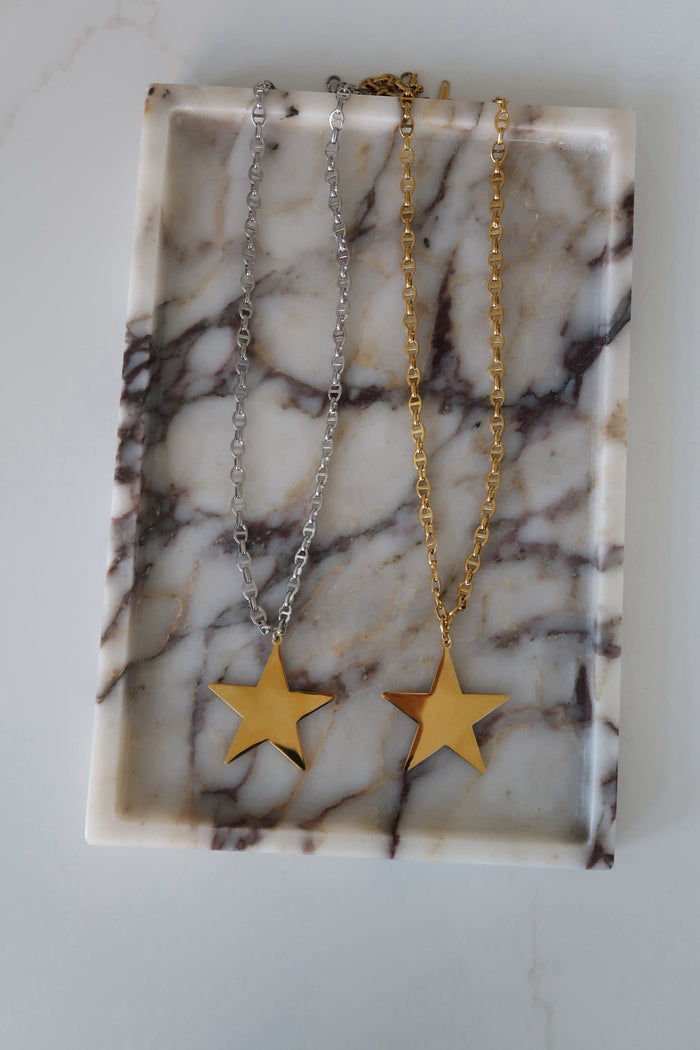 XL STAR NECKLACE